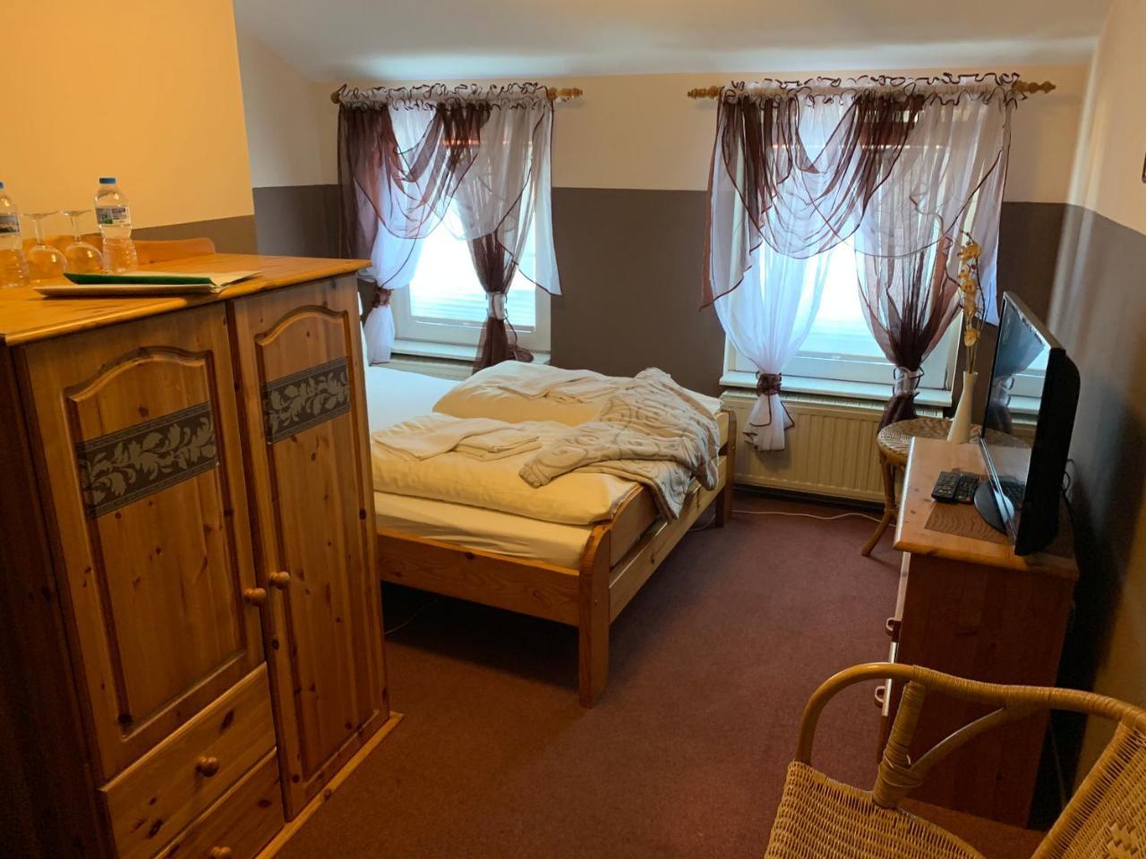 Hotel Mythos オラニエンブルク エクステリア 写真